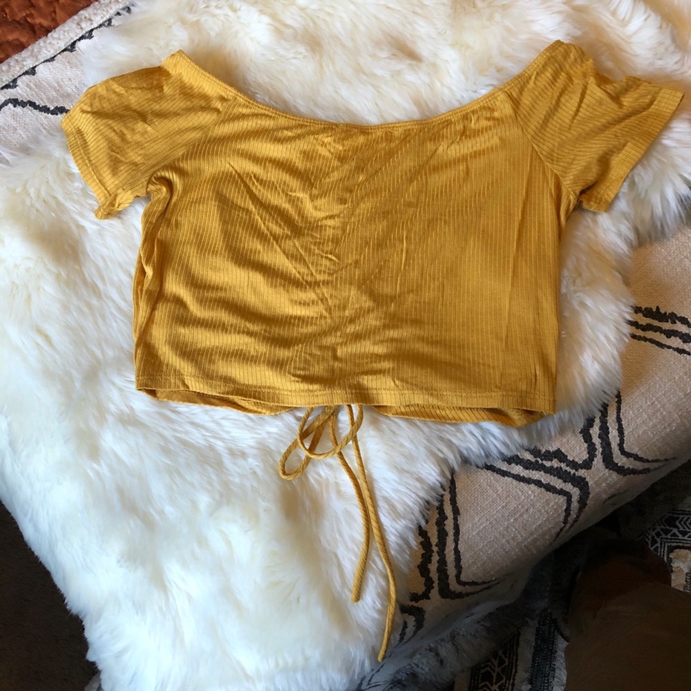 Yellow Extendable Crop Top - Picture 3 of 6